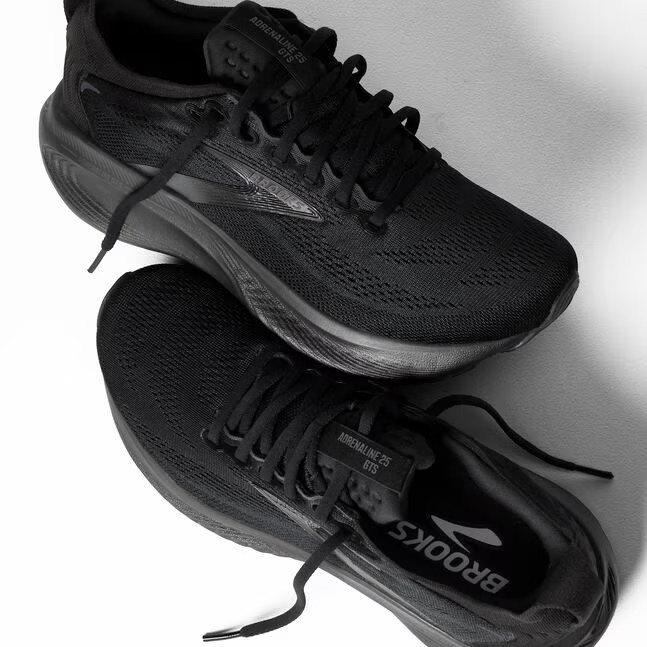 Brooks Women’s Adrenaline GTS 25, 020 – Black/Black/Ebony, NEW!!