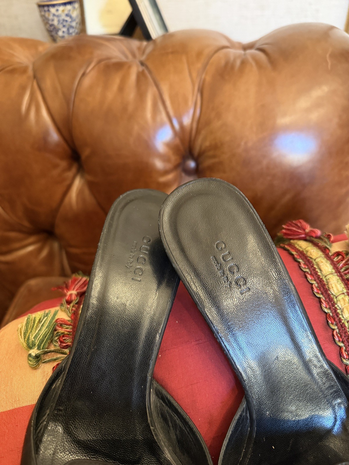 Gucci Black Horsebit Accent Leather Mules Size 9—-2.5″Heel; Made in Italy