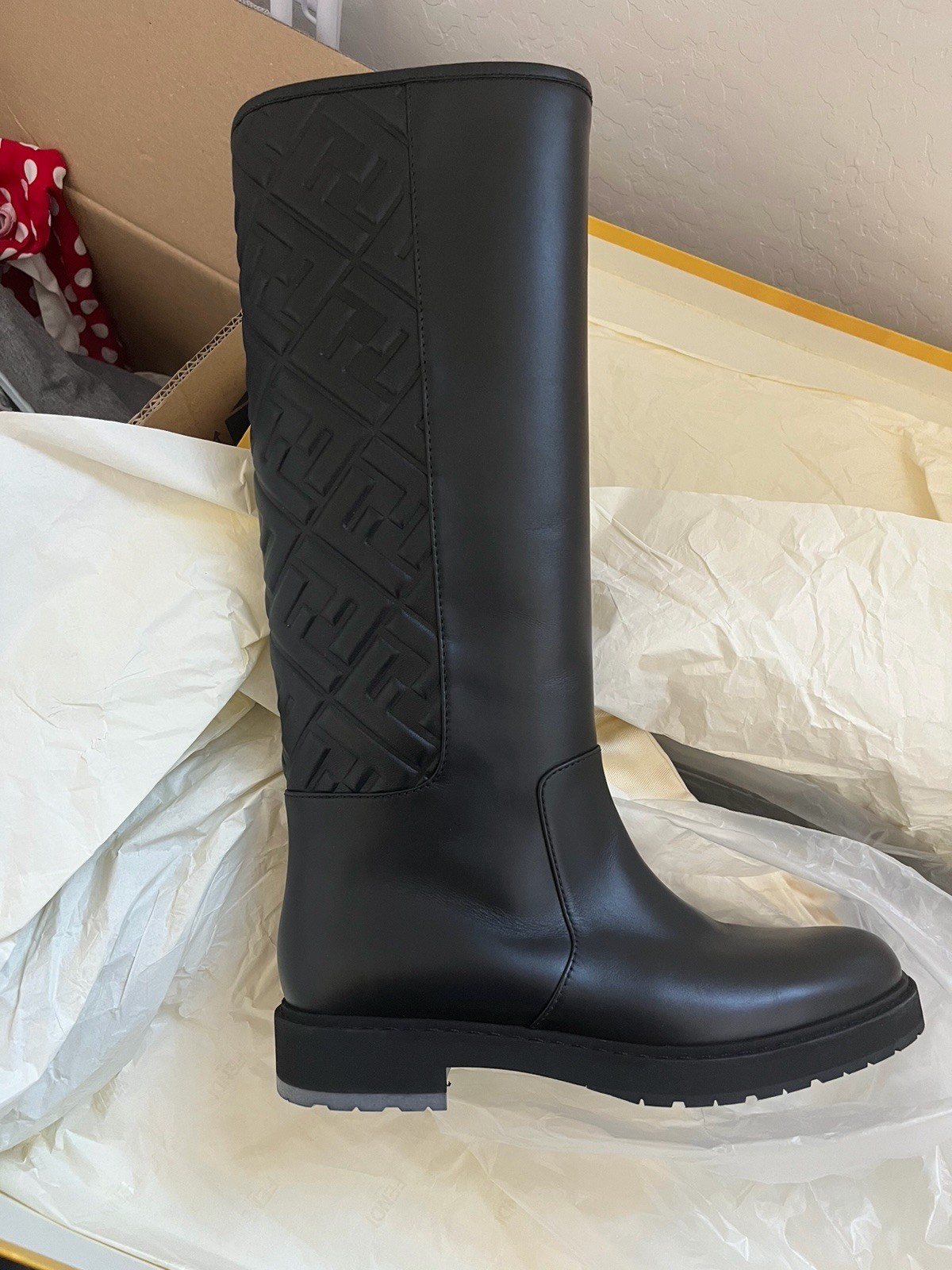 100% AUTHENTIC NEW WOMEN FENDI FF BLACK RIDING BOOTS ITALY 41