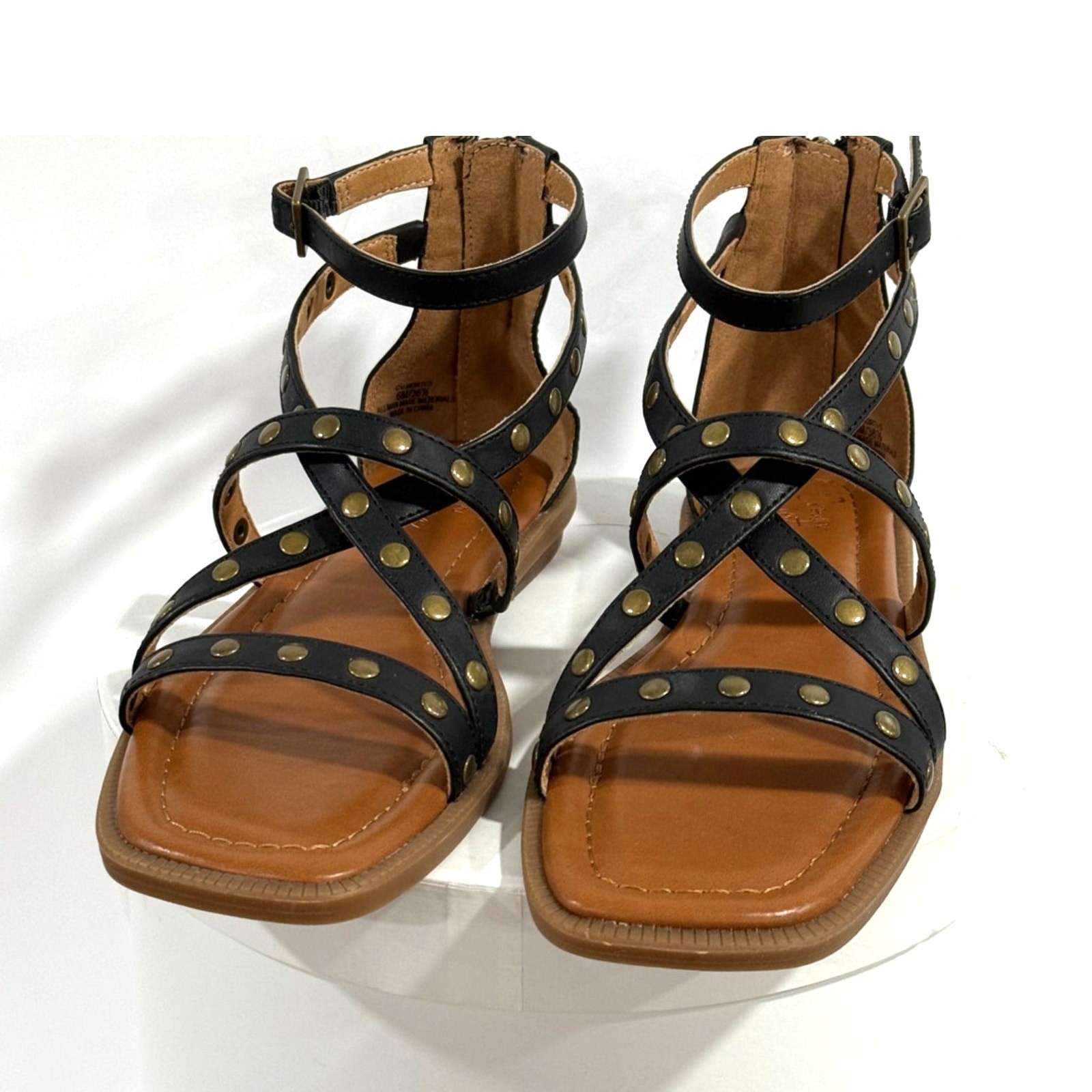 Boho Chic Studded Gladiator Sandals Crown Vintage Norti Black NIB 6M StrappyFlat