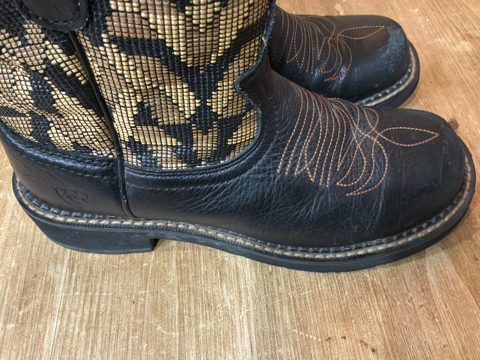 Ariat Fatbaby Western Cowgirl Boots Brown Snakeskin Design Upper 7.5 B Leather