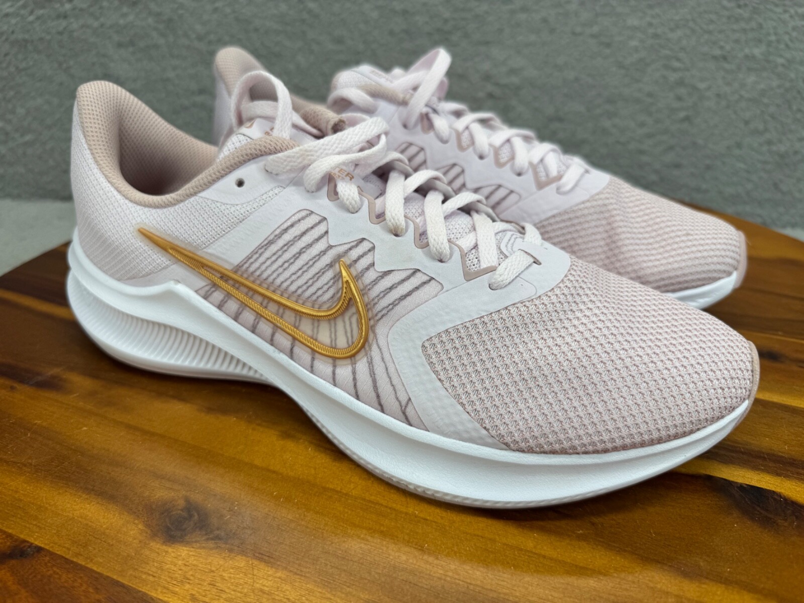 Nike Women’s Downshifter 11 Shoes Soft Pink White Sneakers CW3413-500 Size 11