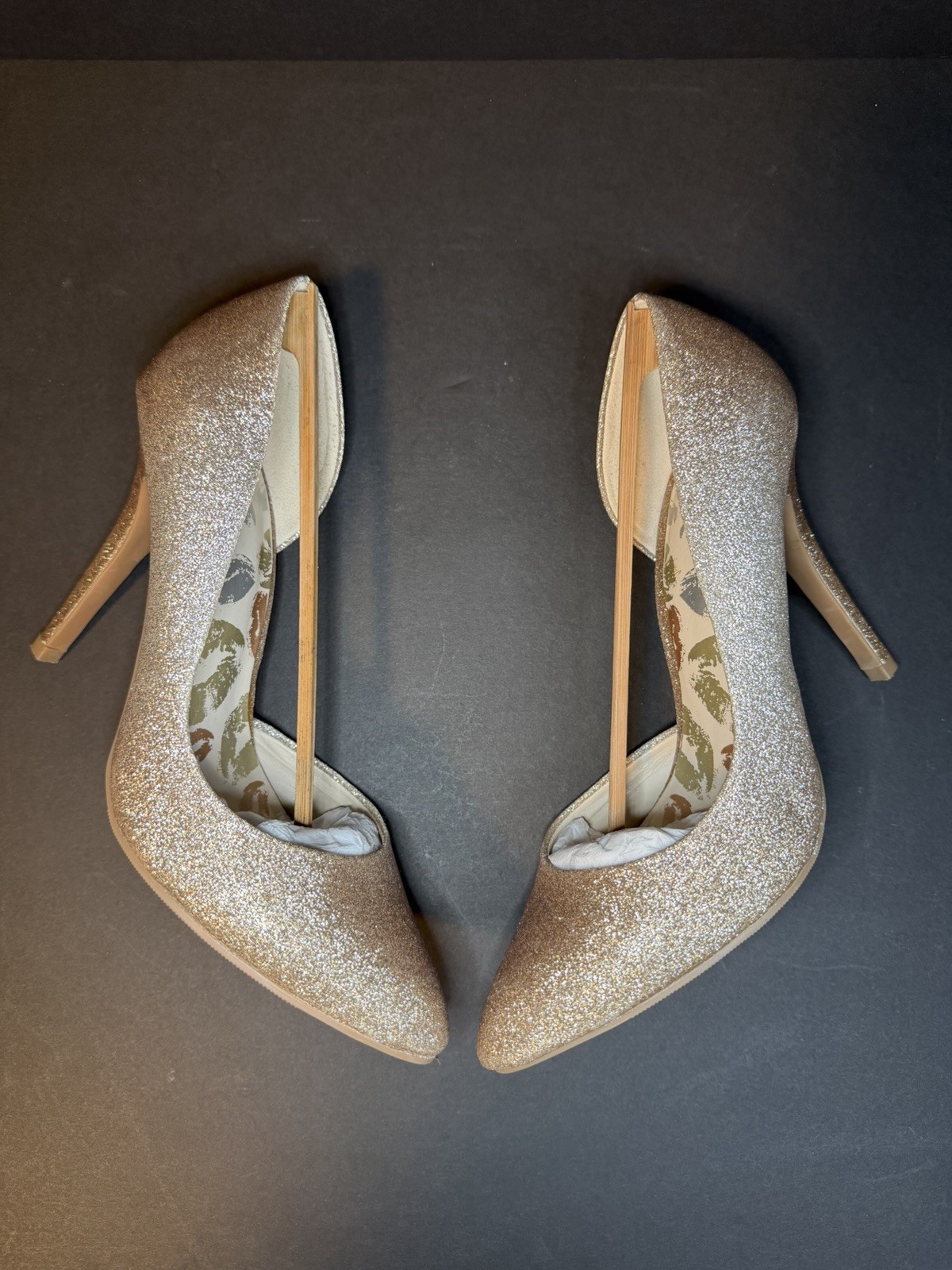 Juicy Couture Gold Glitter Pointed Toe Stiletto Slip-On Pumps Women 8.5 39 6
