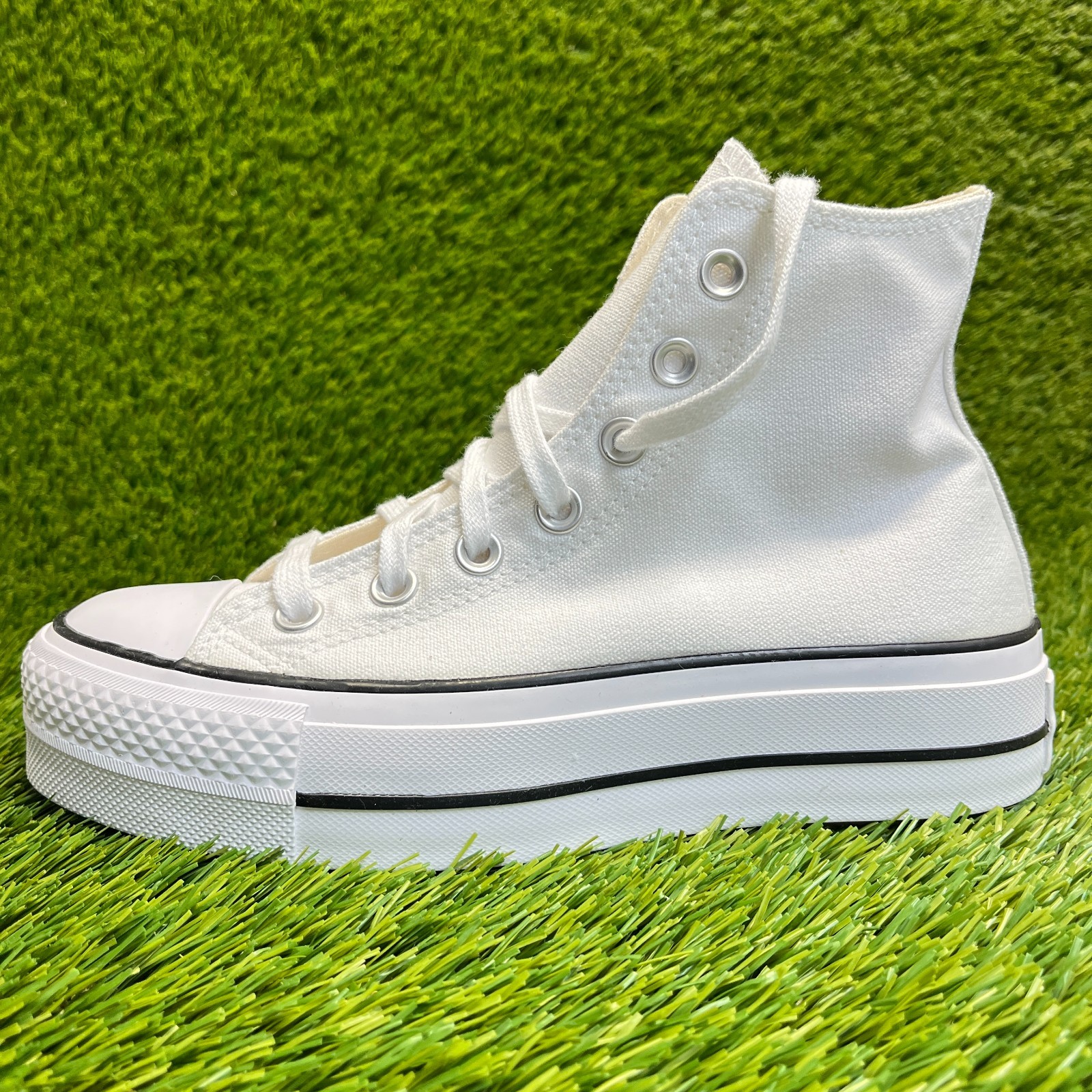 Converse Chuck Taylor All Star Lift High Womens Size 5.5 Athletic Shoes Sneakers