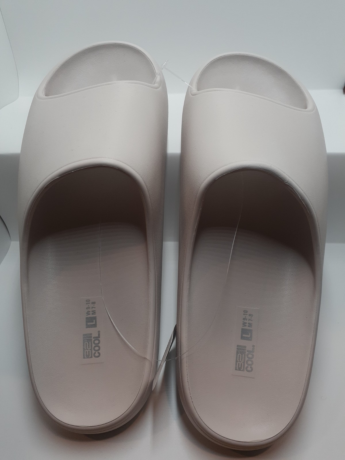 32 Degrees Cool Unisex Cushion Slide Sandals us sizeL white men 7/8 women 9/10
