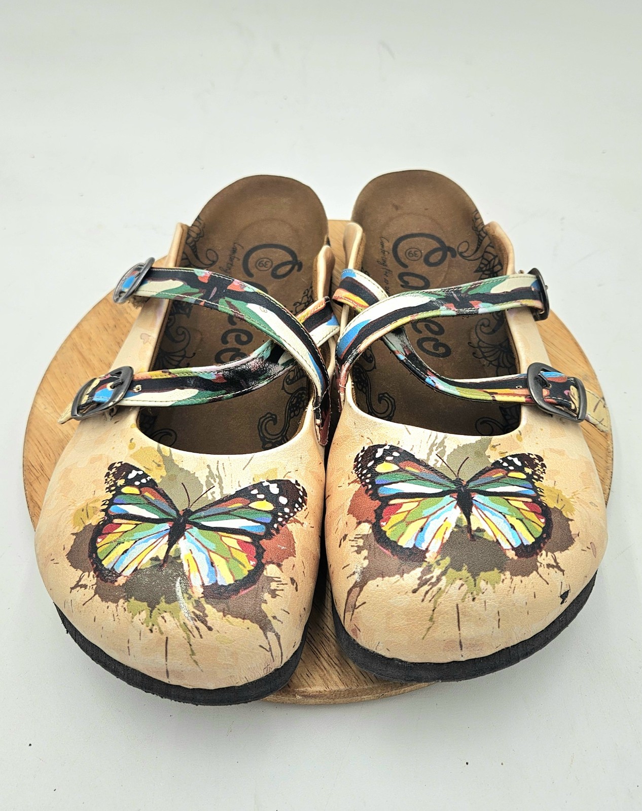 CALCEO Women’s Colorful BUTTERFLY Beige Cork Sole Slip-On Shoes SIze 7.5US