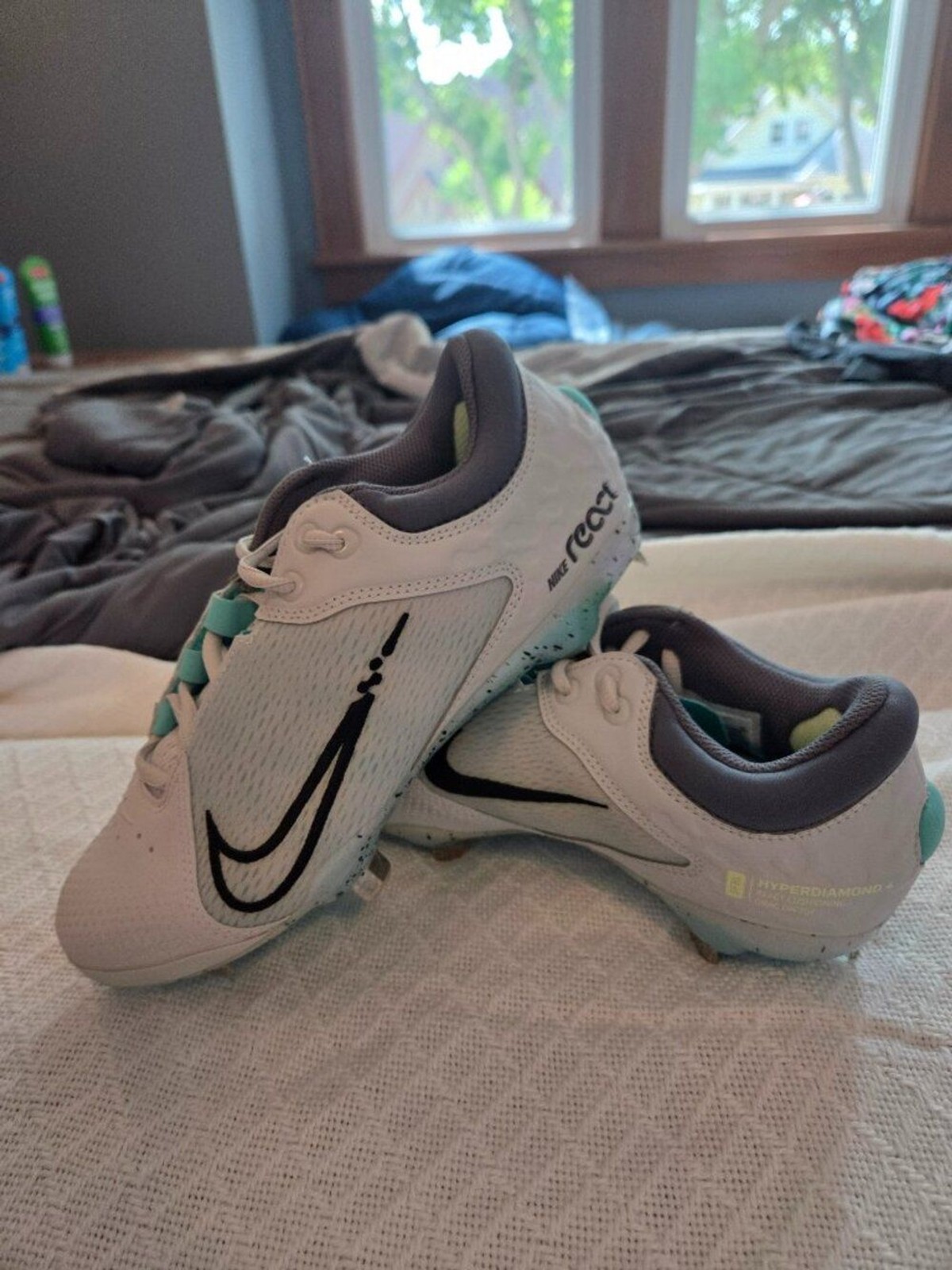 Nike Hyperdiamond 4 Elite Women’s React Metal Softball Cleats Shoes Sz 7 New