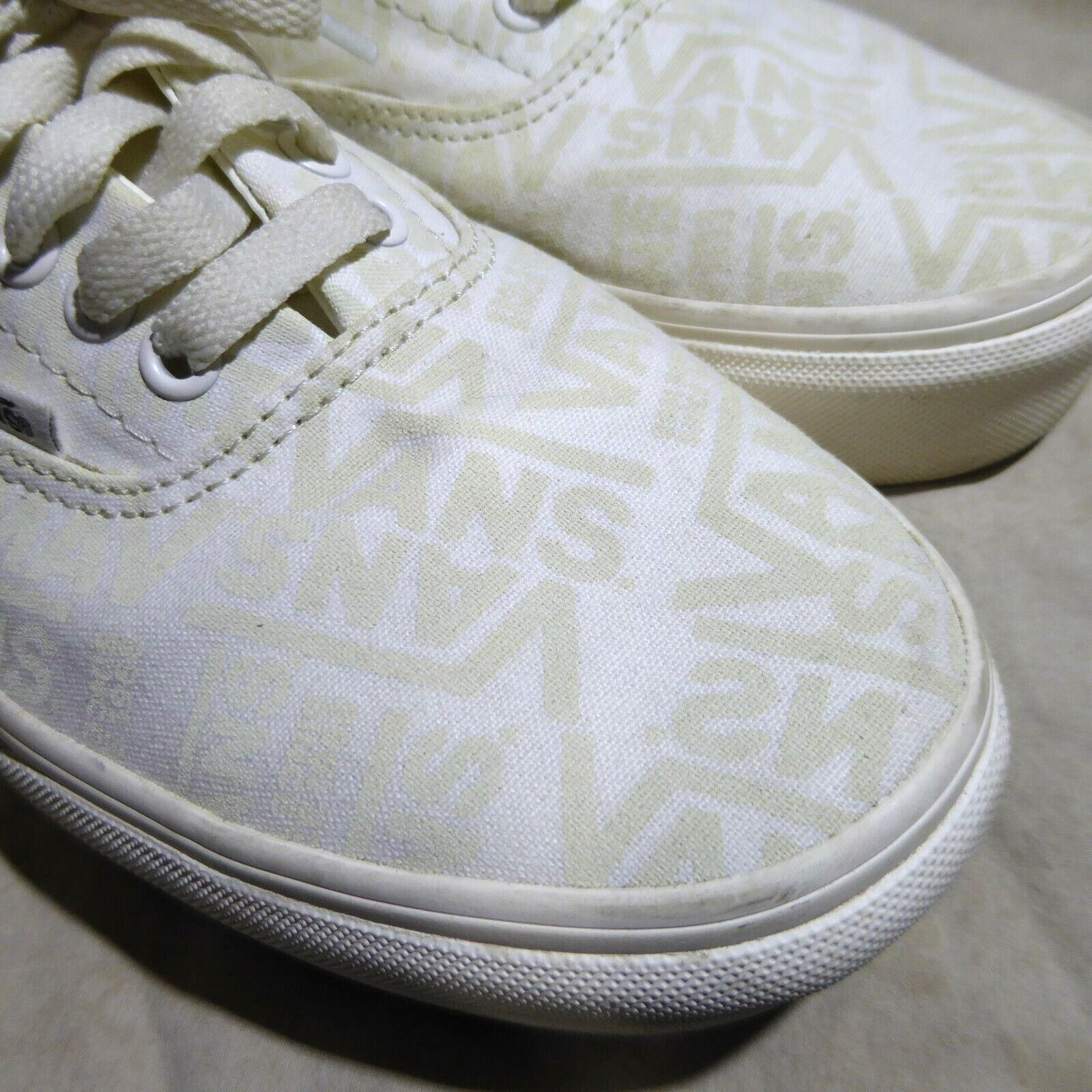 👟 VANS Off the Wall Sneakers Women’s sz 9 M VANS Logo on Cream Off White Canvas
