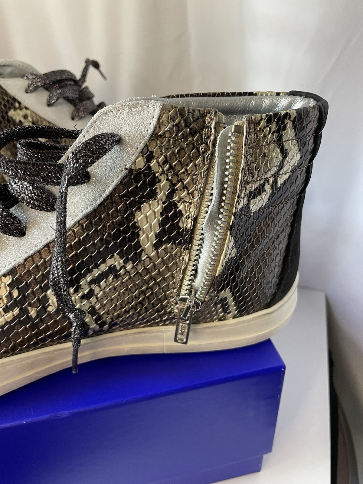 P448 Women’s High top Sneakers Faux Snake Skin Made In Italy Pics Wear Details