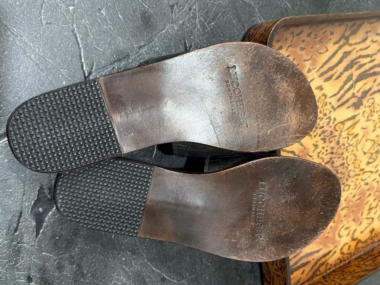 Lucchese Caiman Crocodile Leather Slide Sandals Women’s Size 6 B