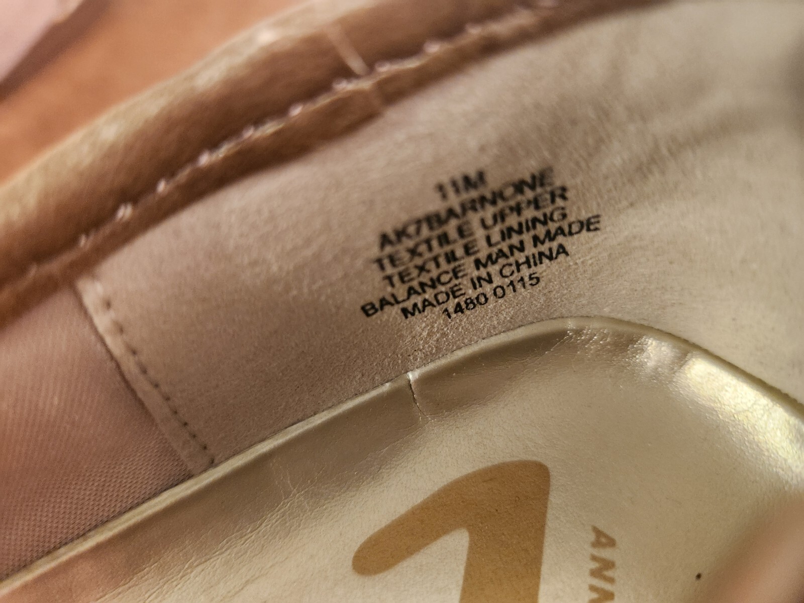 AK Anne Klein Womens sz 11M Gold Metallic Cap Toe Flats Shoes #33