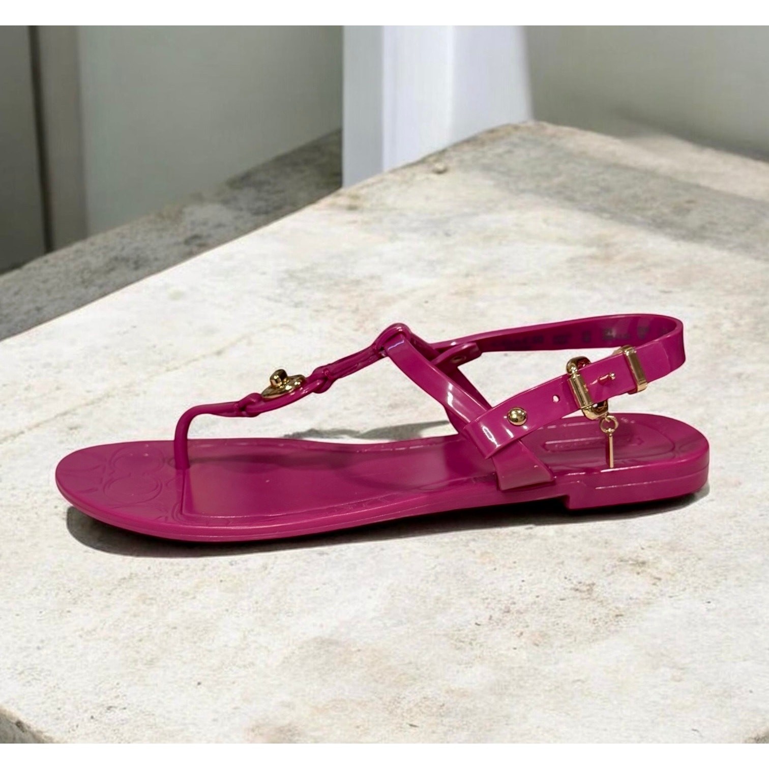 Coach A8875 Pier Jelly Thong Sandal Size 5B