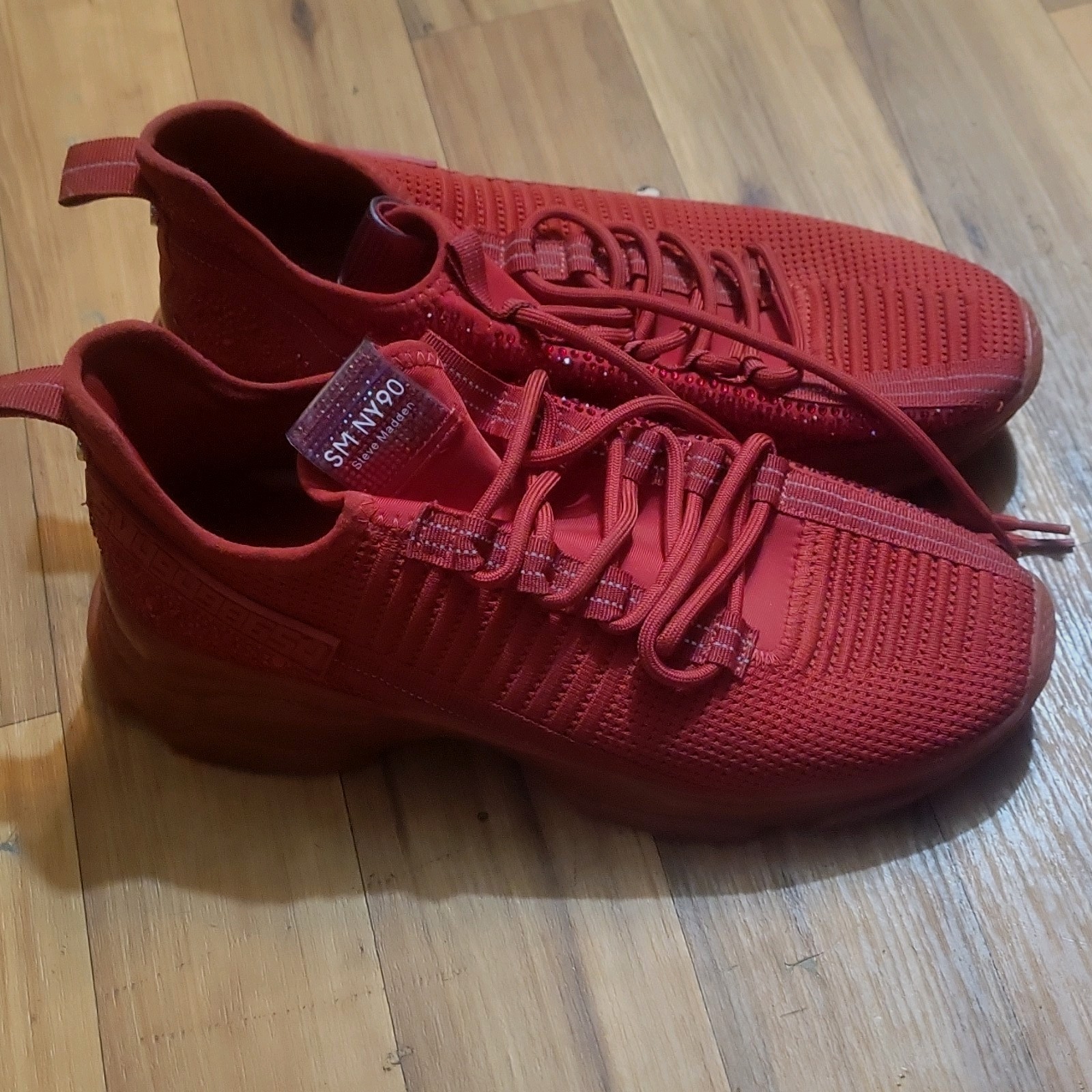 Steve Madden SM NY90 Red Mesh Lace Up Low Top Women’s Athletic Sneakers