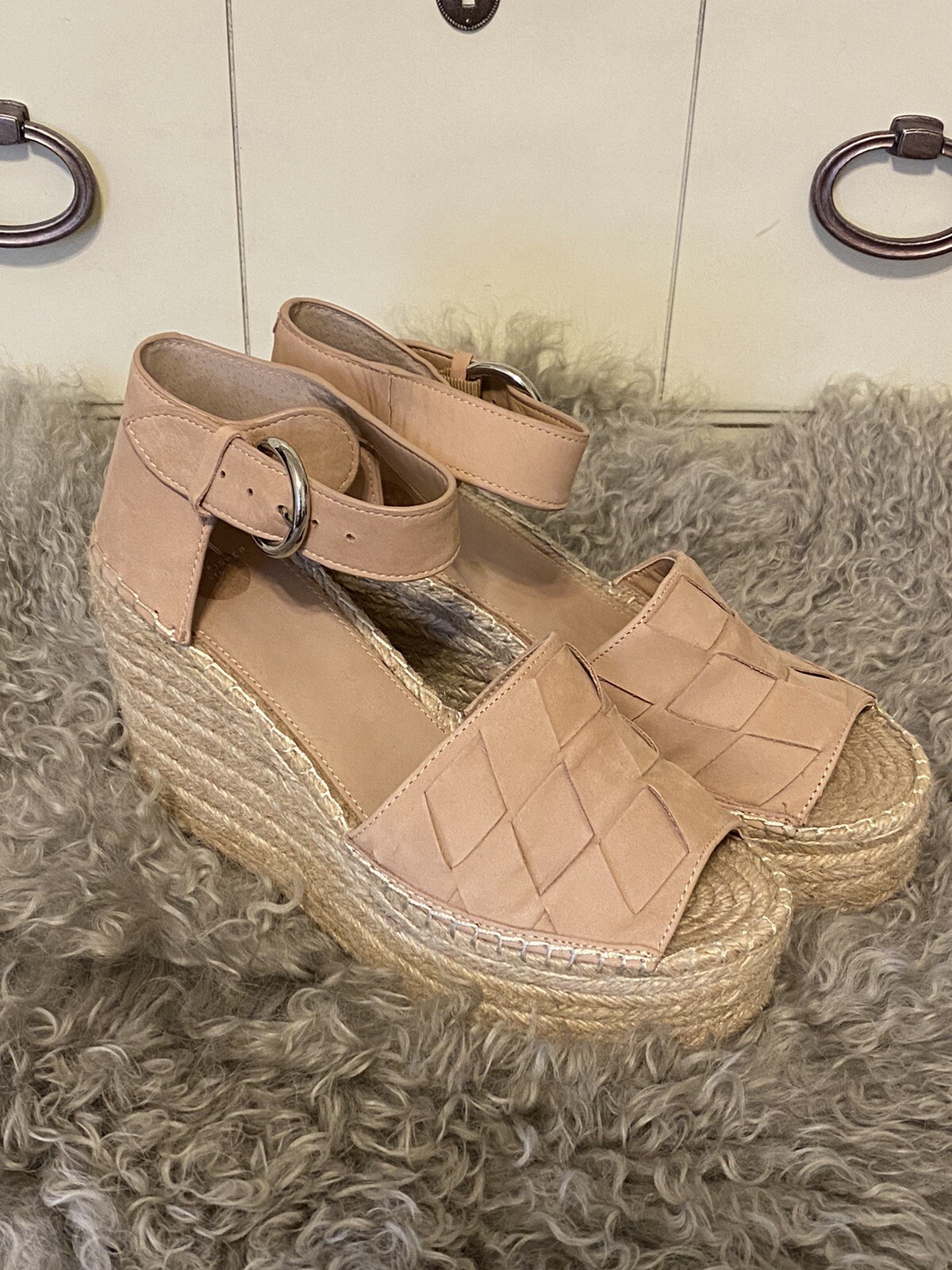 Marc Fisher LTD Adalla Light Pink Suede Platform Espadrille Sandal size 10 NWOB