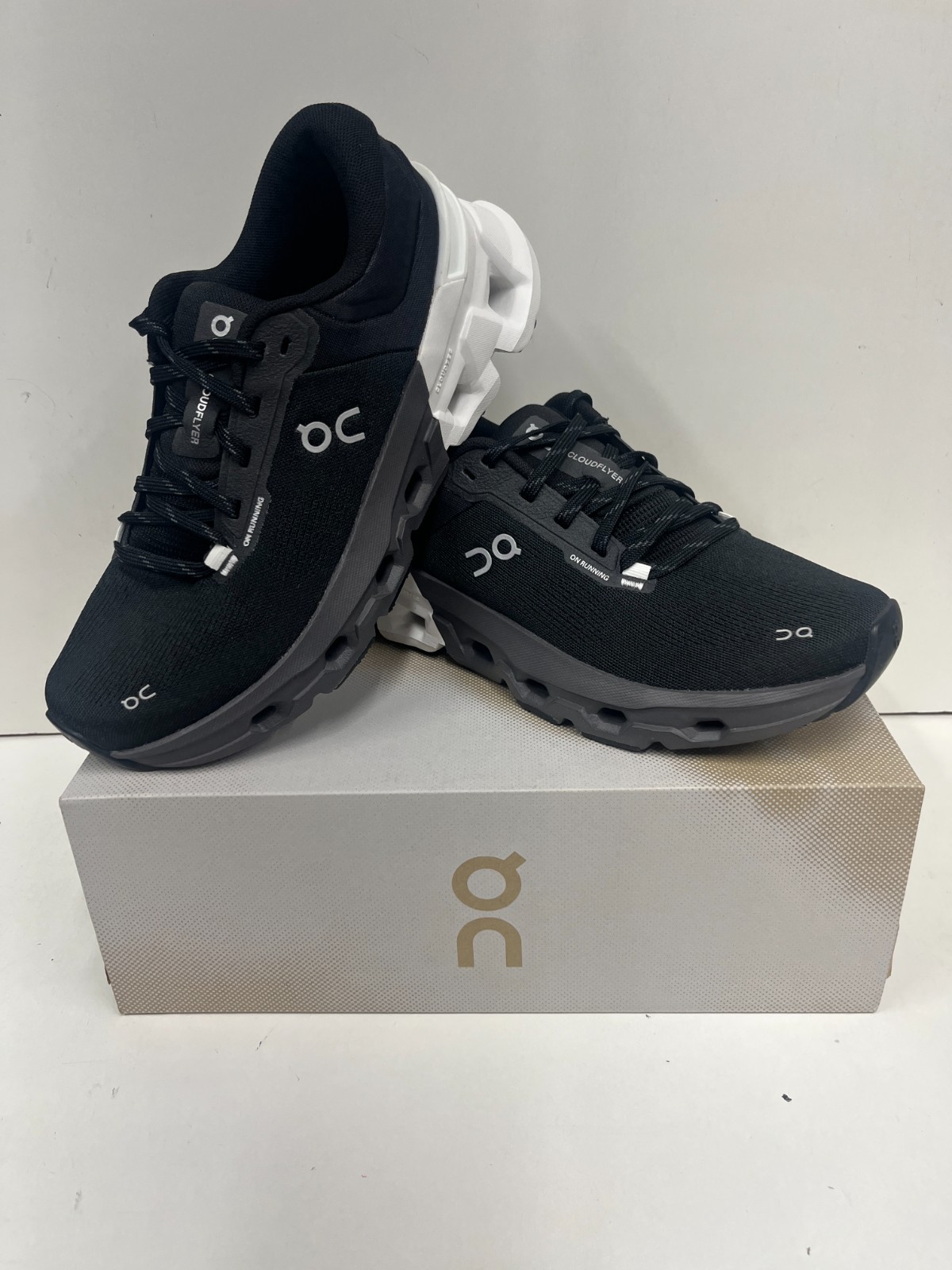 On Cloudflyer 5 Women’s Running Shoes NEW