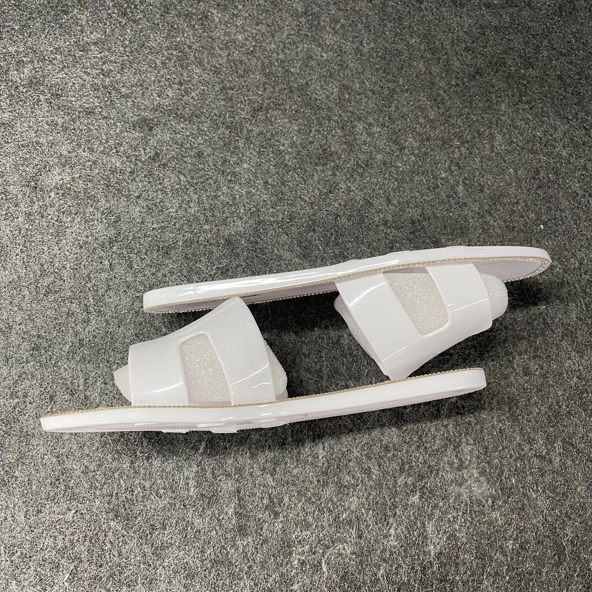 FASHION NOVA Nobody But Me Sandals Women’s Size 9 White