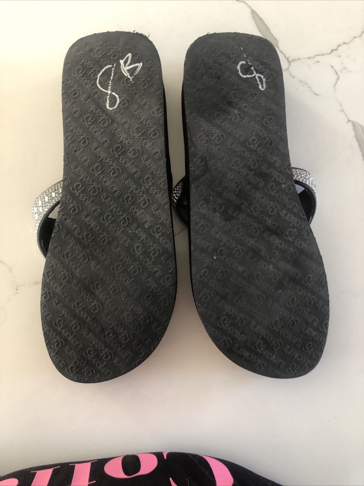 Women’s Skechers Sandals Thong Foam Yoga Size US 8 SN 31601 Nice Preowned