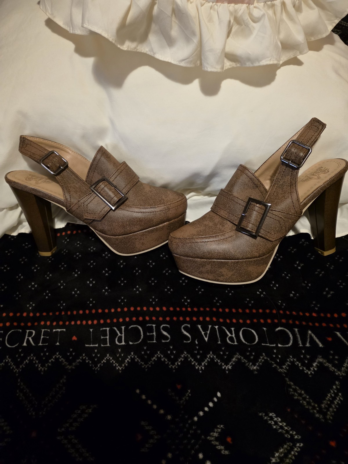 Women’s Brown Faux Suede Slingback Block Heels Buckle Strap Closed Toe 7.5