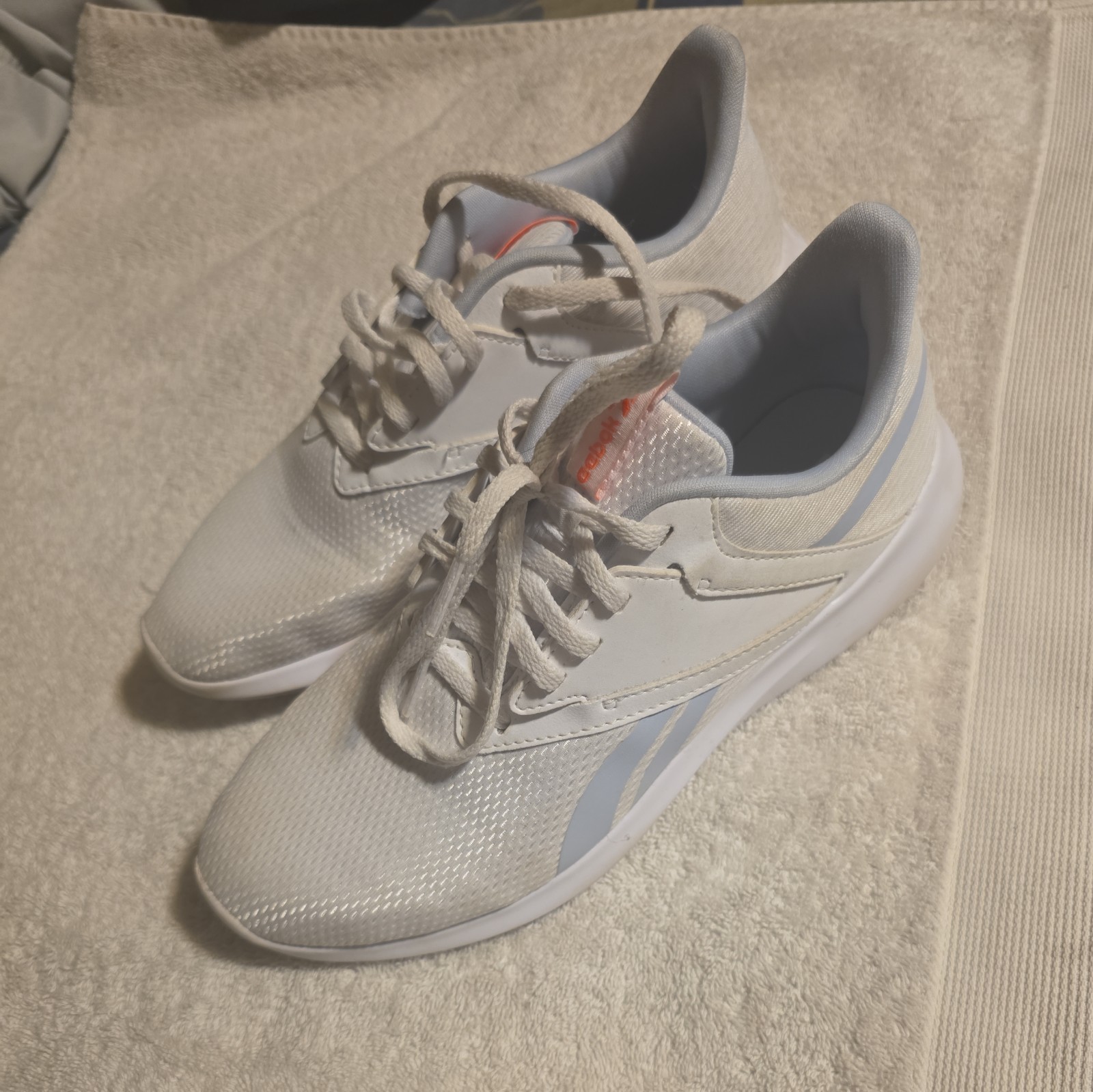SReebok Fluxlite Training Shoes White & Gray size 8.5