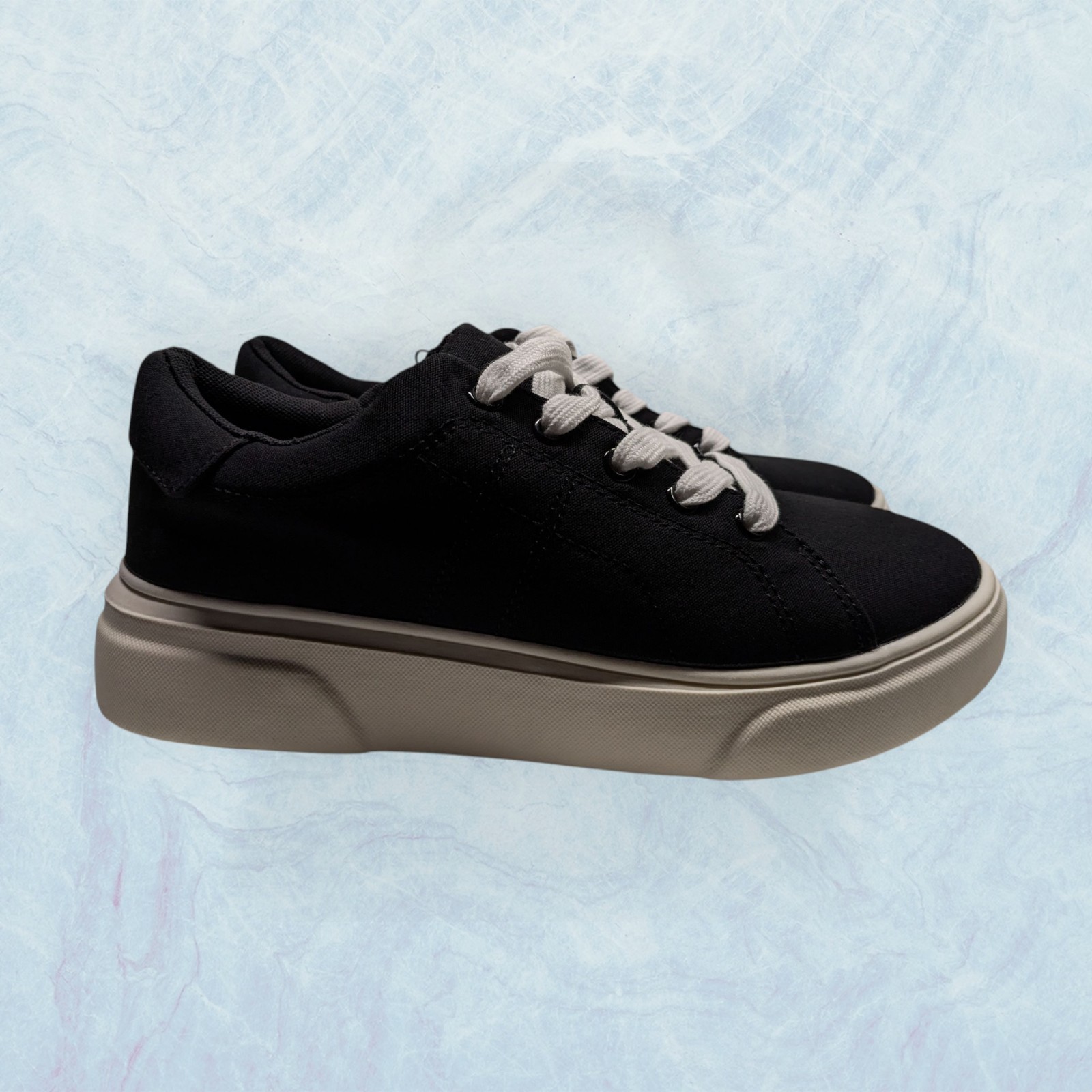 Womens MadPaw Chunky Soles Canvas Casual Sneakers Size 7 Black $29.99 NWOB