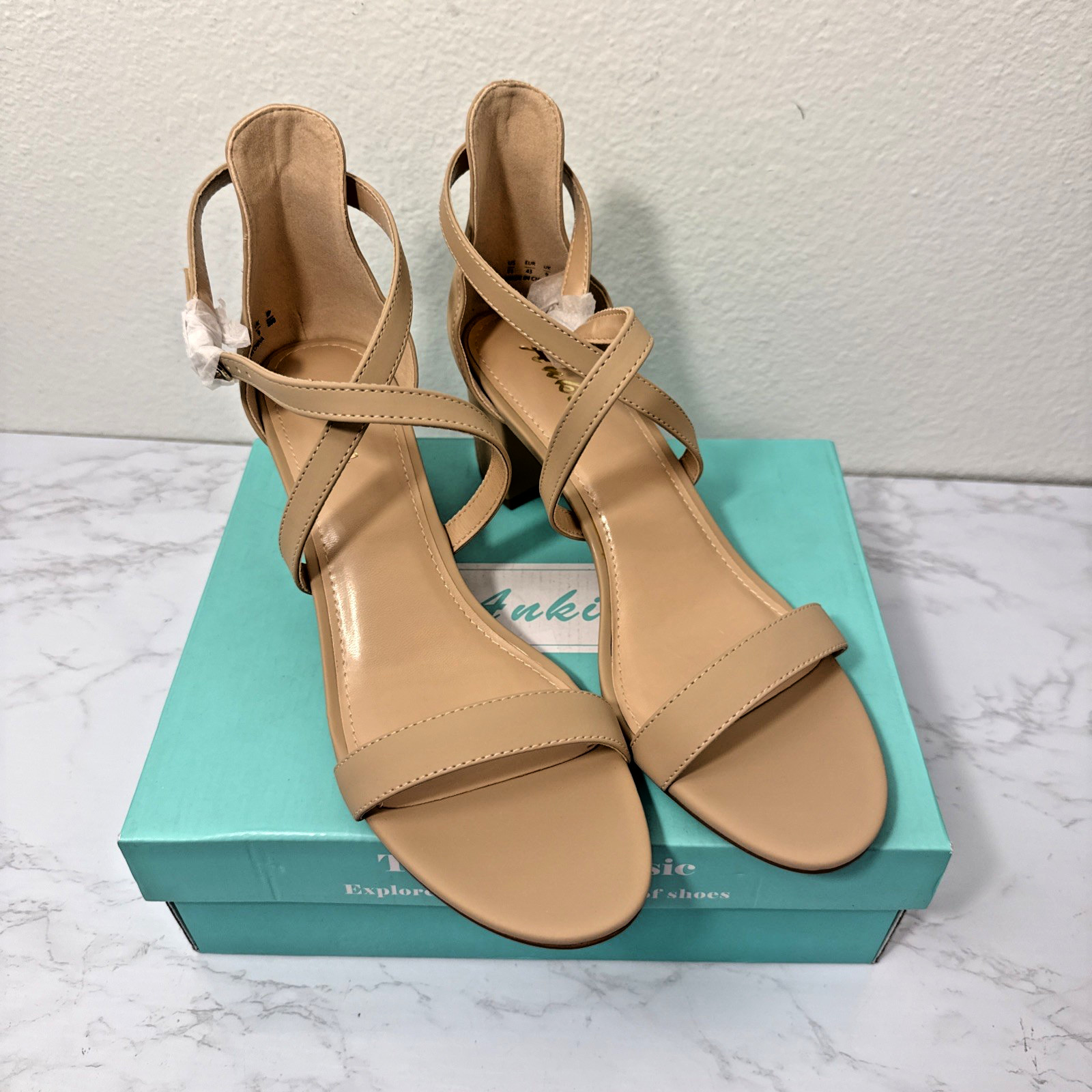 Ankis Size 11 Nude Nubuck Strappy Block Heel Sandals 2.25in Open Toe Buckle