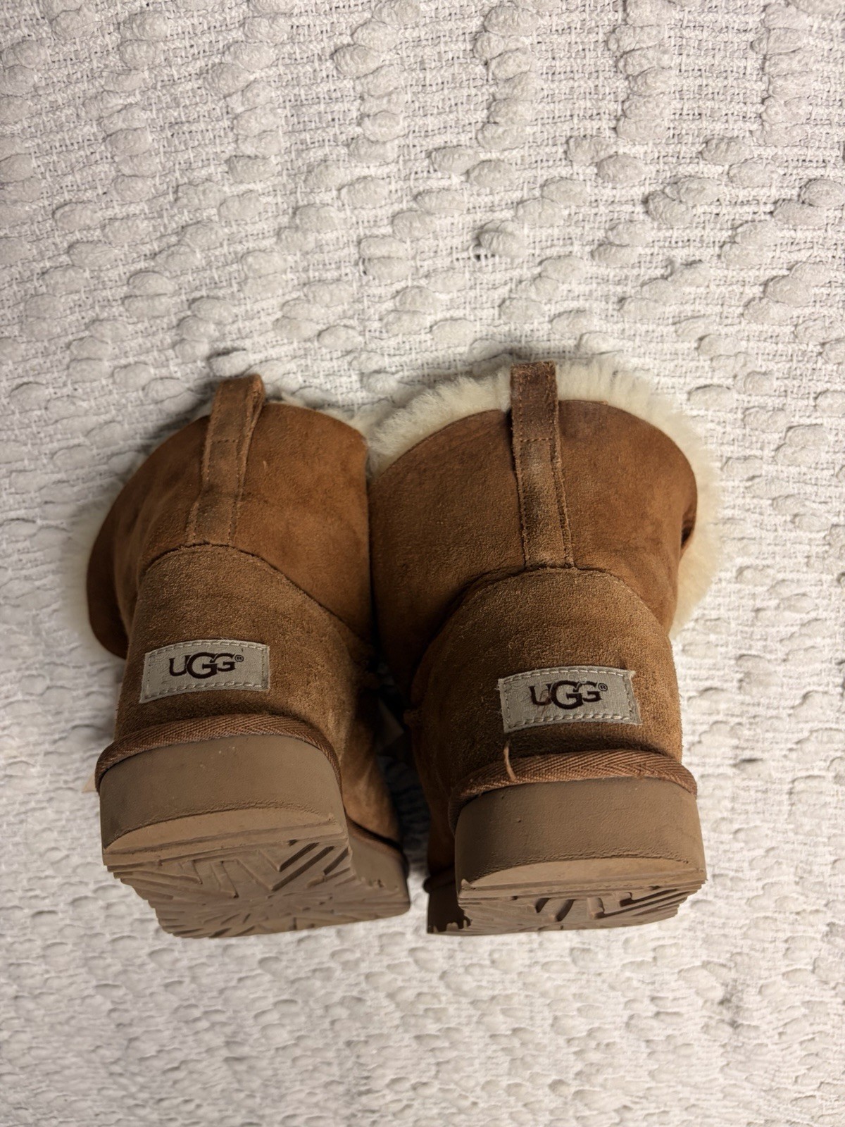UGG Boots with Pink Bow Women’s Size 7