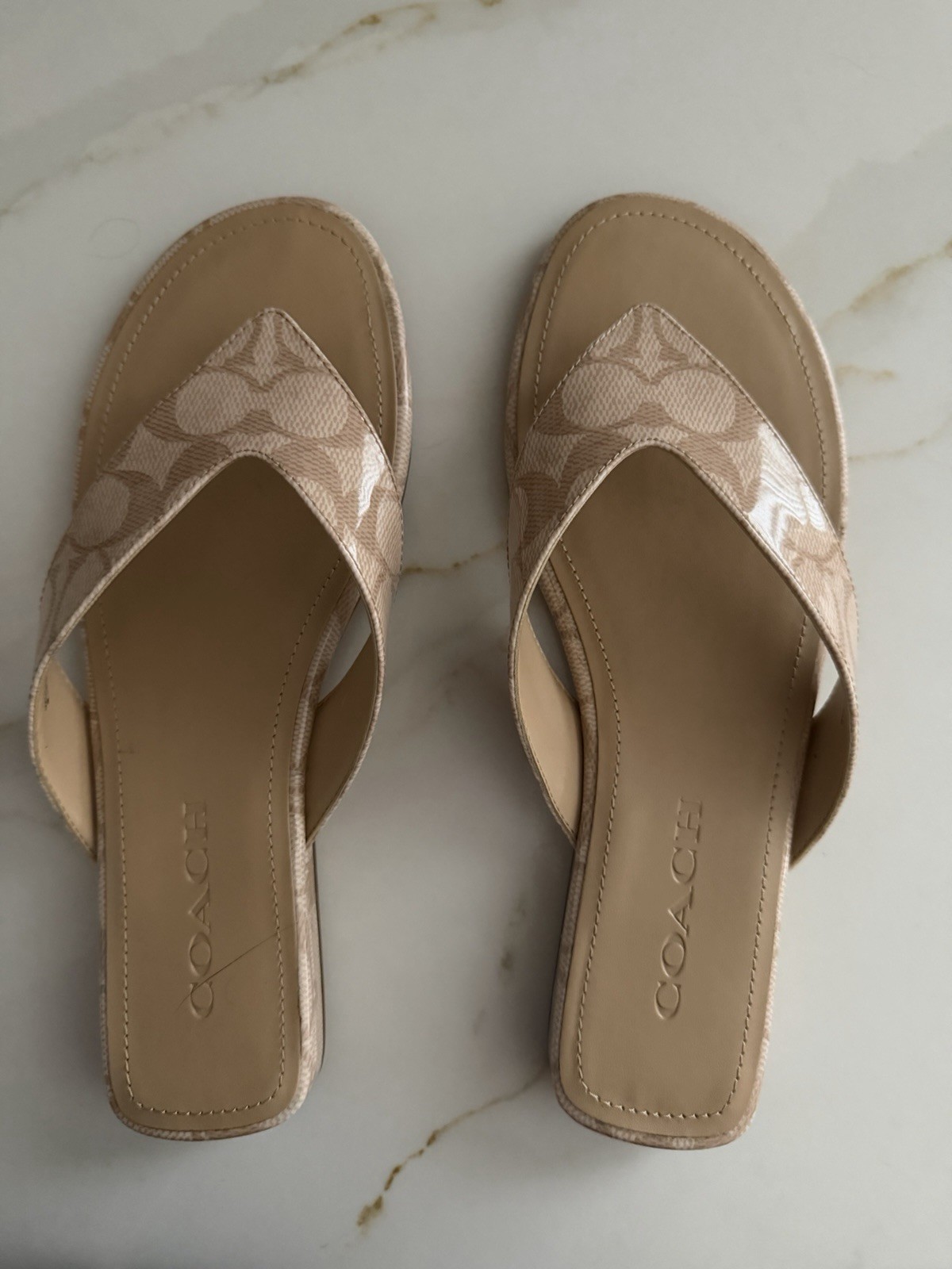Womens Coach Logo Sandals / Slides Size 7.5 Beige