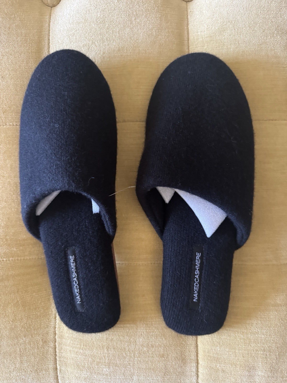 NWT NakedCashmere Naked Cashmere Mule Slippers * Black * Large 9/10