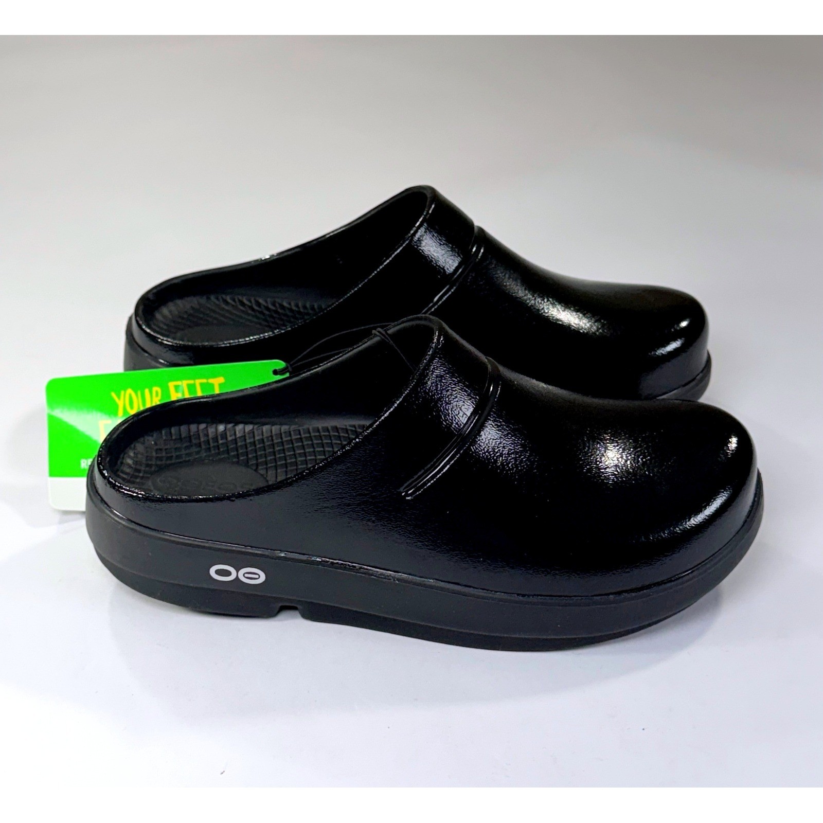 NEW OOFOS Oocloog Recovery Clog EU 37 Men 4 Women 6 Black Comfort Unisex Slip On