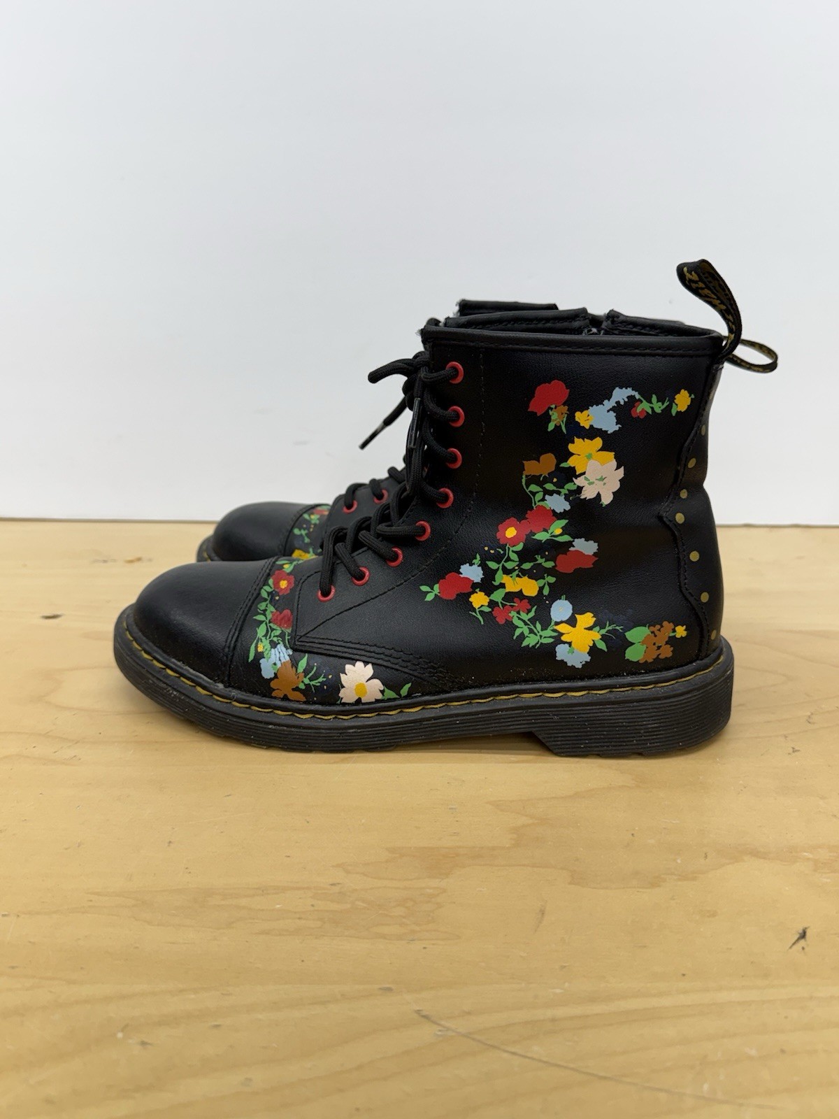 Dr Martens Pooch Junior Black leather Flower Print Darcy Us 7 Doc Martens