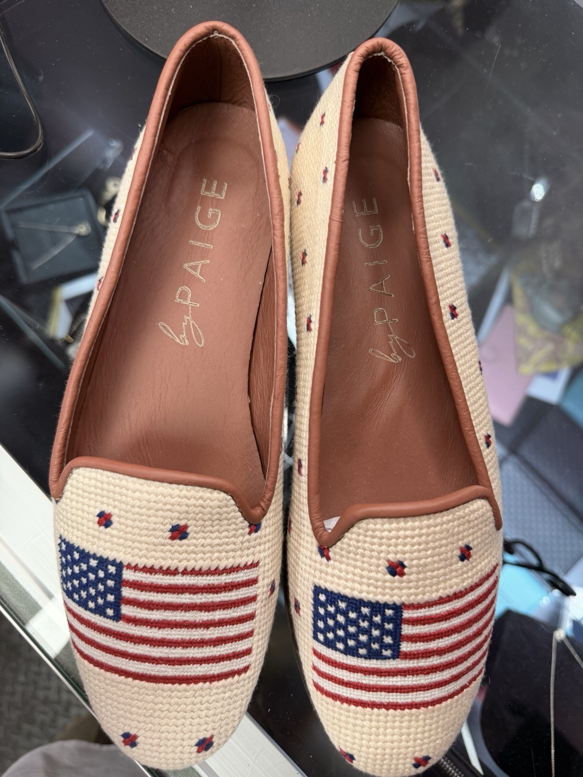 By Paige Needlepoint Loafer American Flag Tan Red White Blue Size 8