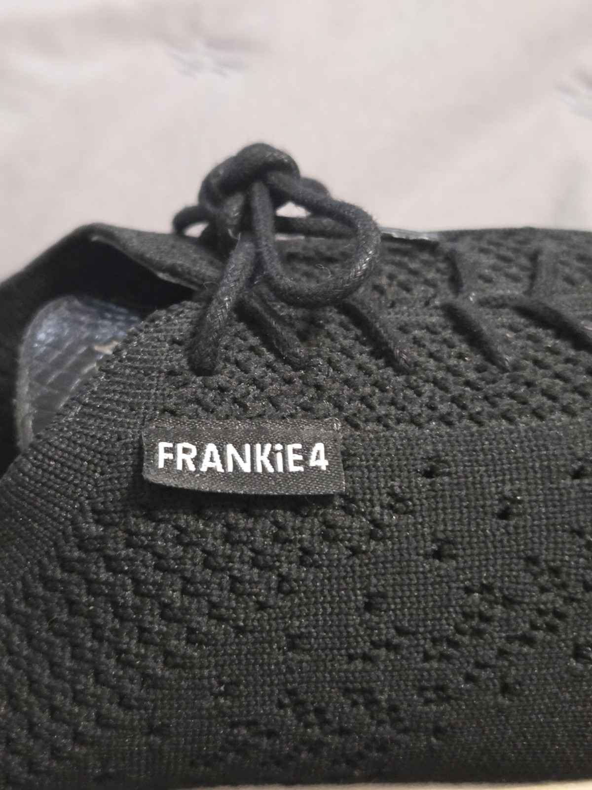 Frankie 4 Dimity Black Women’s Sneaker 9.5 Knit Comfort Minimalist Basic