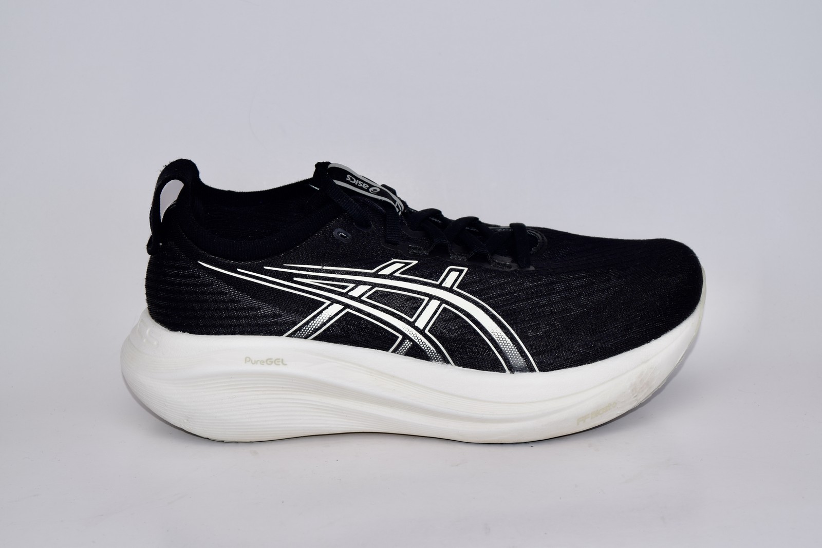 ASICS Women’s Gel-Nimbus 27 1012B752 Black Running Shoes Sneakers Size 8 WIDE