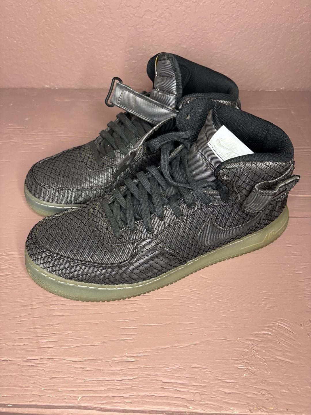 Nike Air Force 1 ’07 Mid LV8 Black/Metallic Silver ‘Fish Scale’ Sneakers