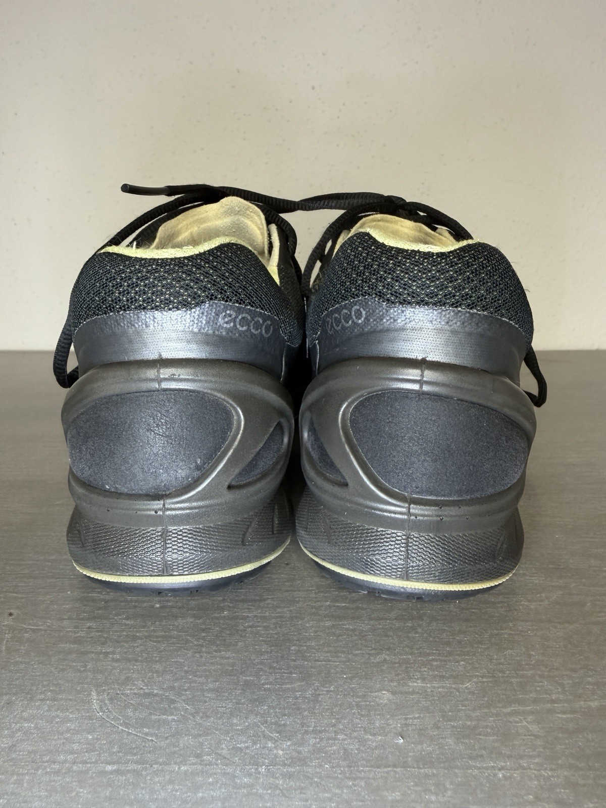 ECCO Biom Women’s Trainers Shoes Size EU 41 US 10 – 10.5 Black Gray Pre-owned