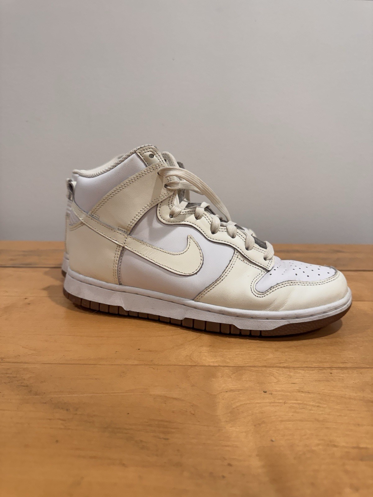 Nike Dunk High White Sail Gum Sneakers W8/M6.5 DD1869-109 Womens 8.5 Men’s 7
