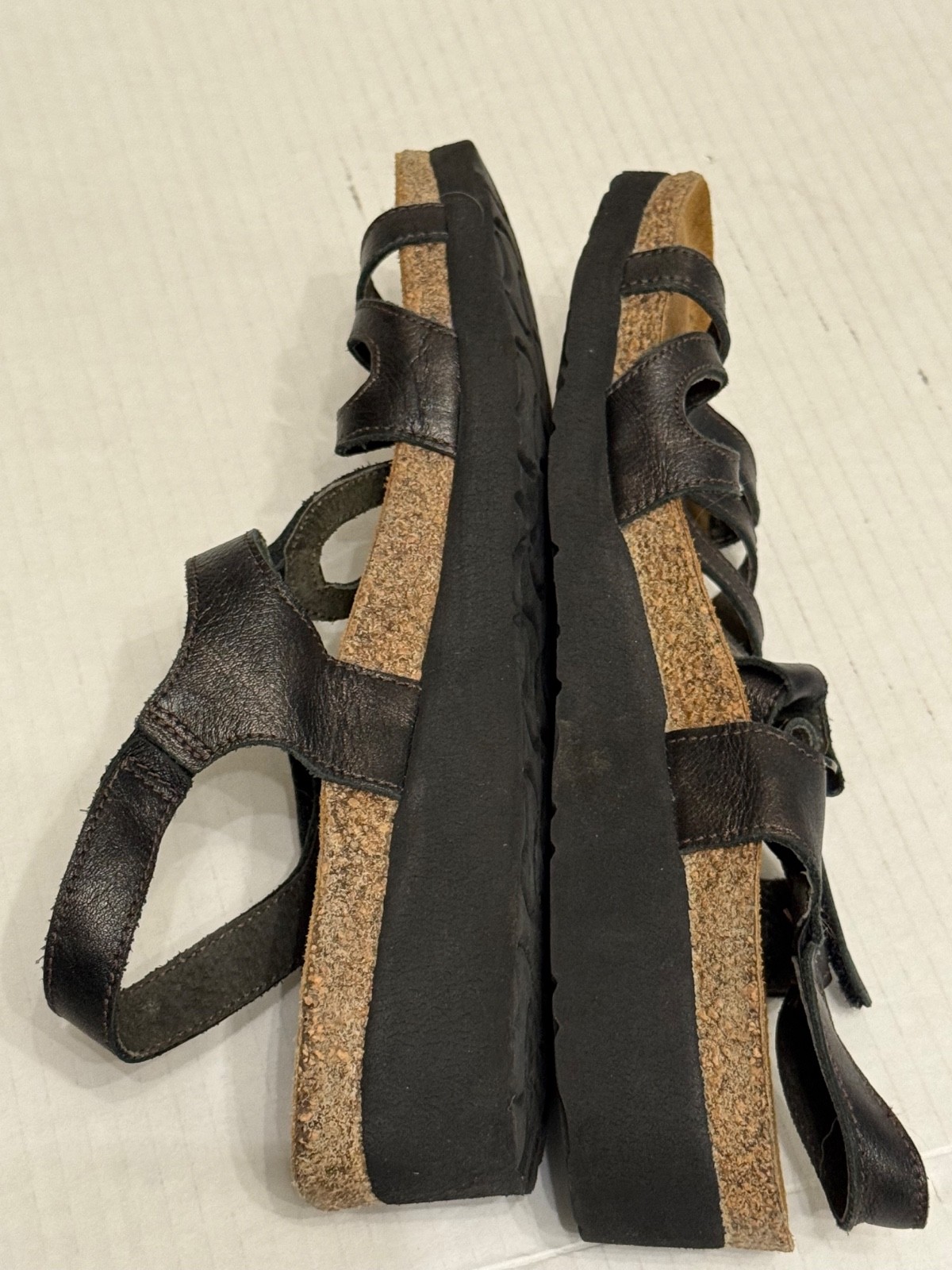 Naot size 39 Rachael Sandals black leather hook/loop comfort excellent