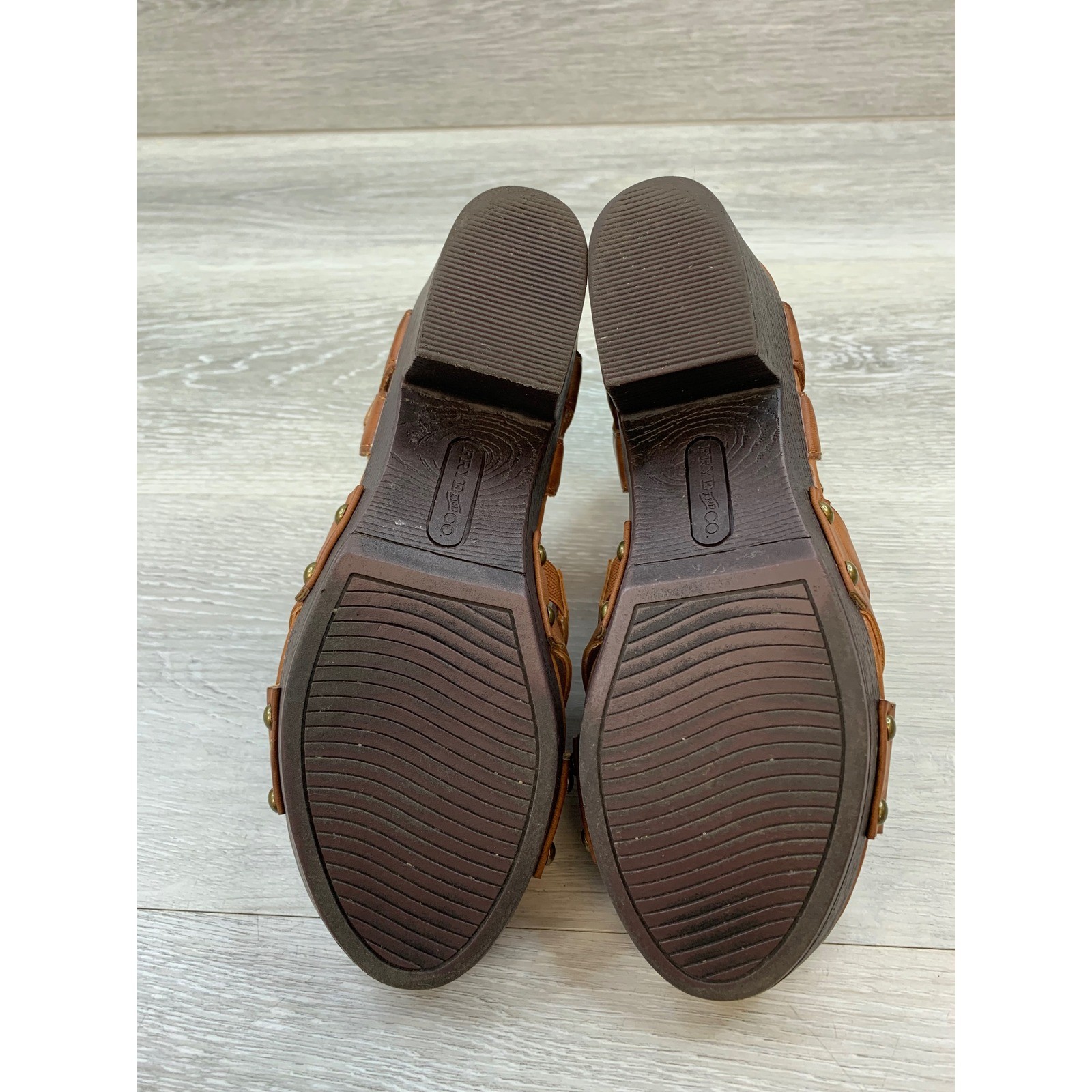 Frye and Co Vita Women’s Cognac Brown Strappy Platform Block Heel 6