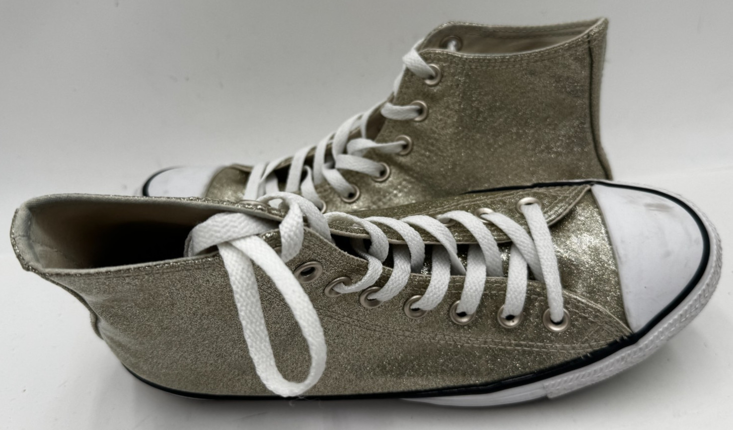 Converse Chuck Taylor All Star Women’s Sneakers Siz 9 Gold Leather High Top