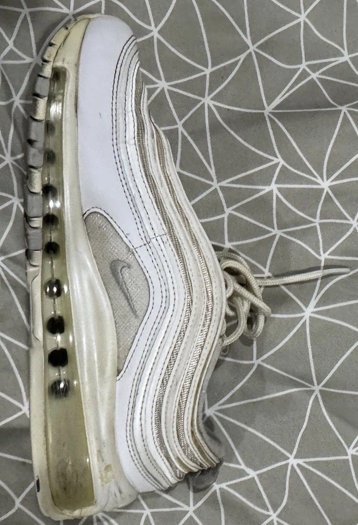 Nike Air Max 97 Pure Platinum White 921733-100 Women’s Size 7 / Mens 5 Shoes
