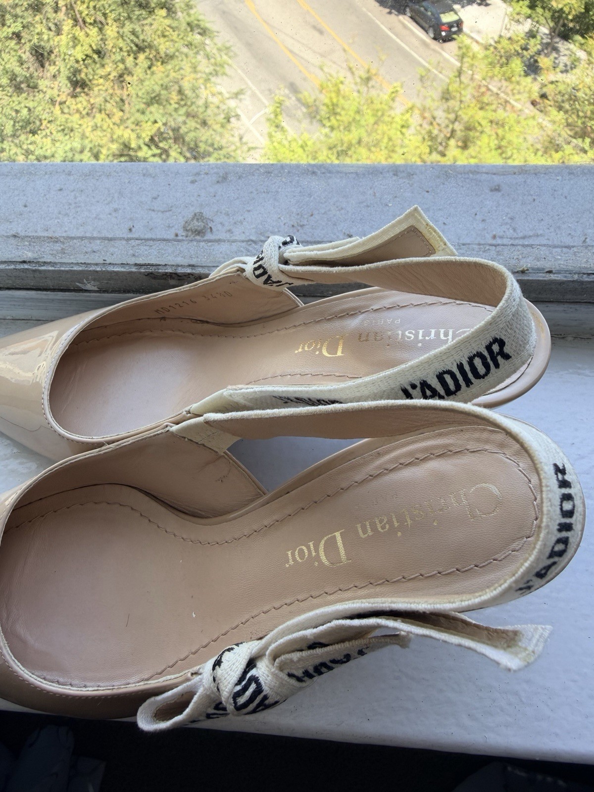 Christian Dior Beige Patent Leather Slingback Pointed Toe Logo Heels 4.5