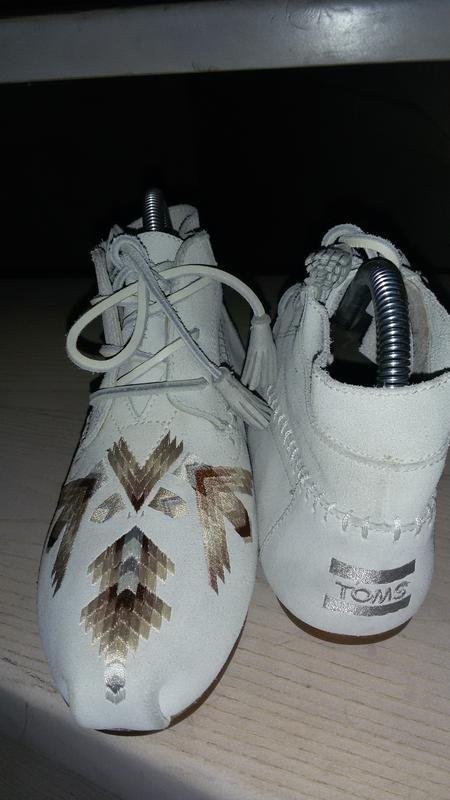 Women Toms Boots White Suede 38