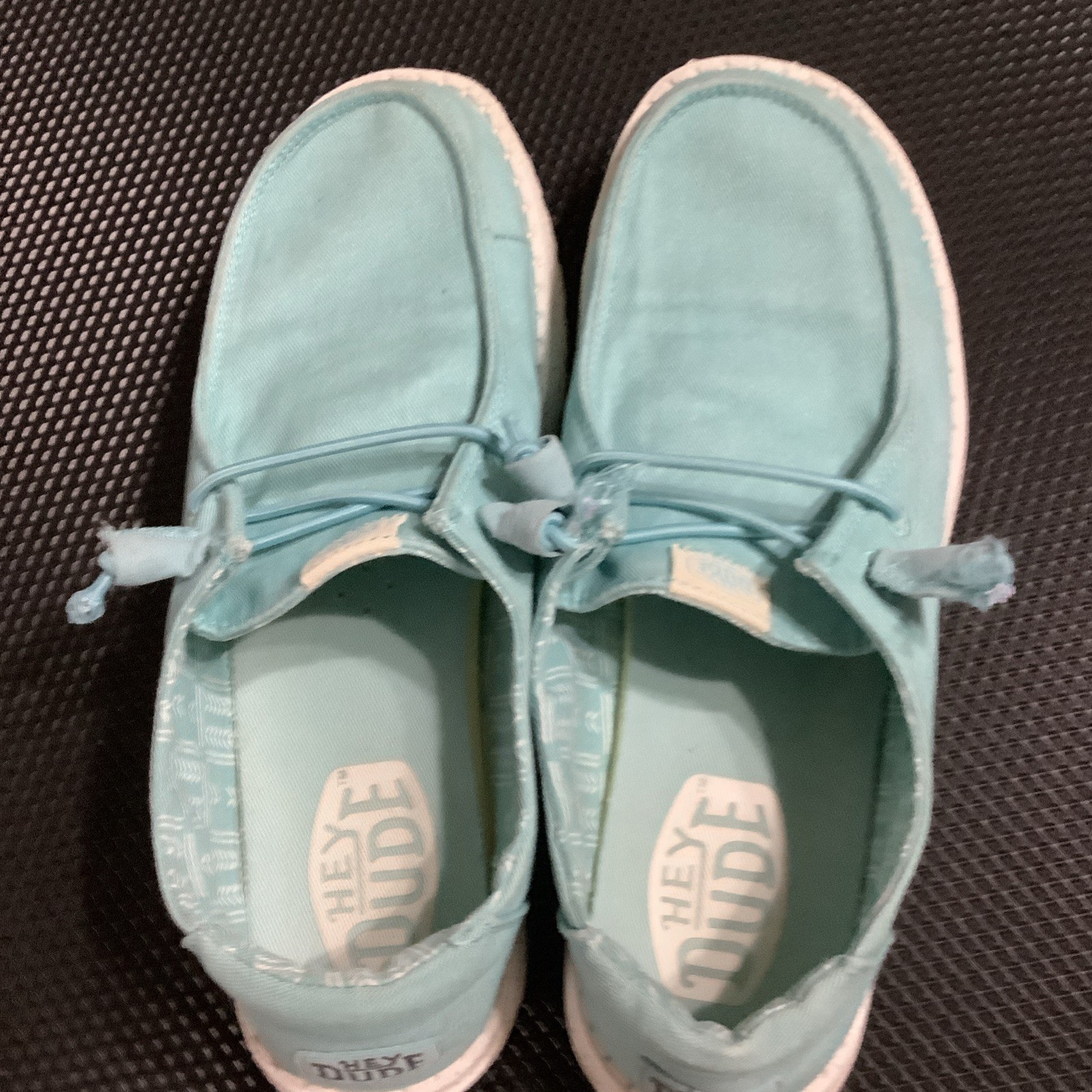 Hey Dude Wendy Size 7 Slip On Turquoise Aqua Comfort Shoes