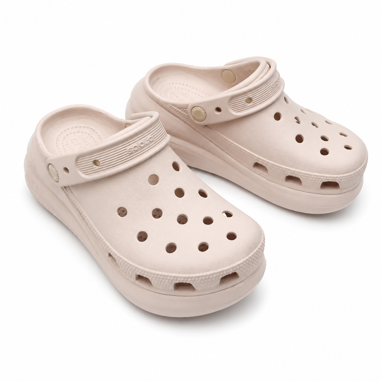 Crocs Crush Platform Clogs Lightweight Water-Friendly Elevated Casual