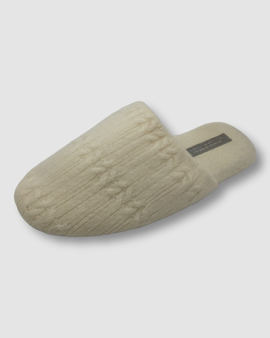 $165 Neiman Marcus Women’s White Cashmere Cable Slide Slipper Shoes Size US S
