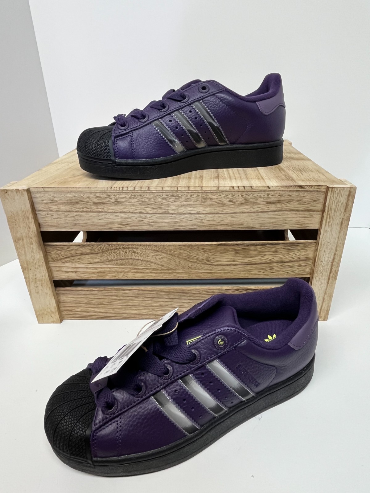 Adidas Superstar II Womens Size 7 Purple/Black Leather Sneakers JQ6468