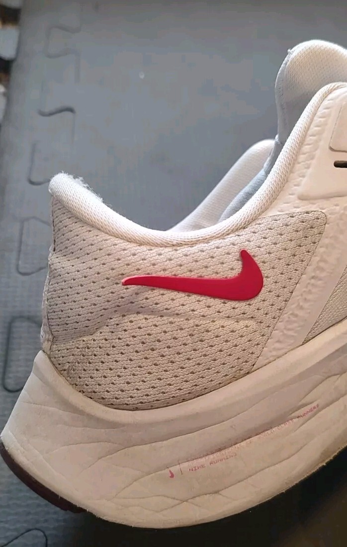 Size 10.5 – Nike Air Zoom Pegasus 38 White Mystic Hibiscus W *see description*