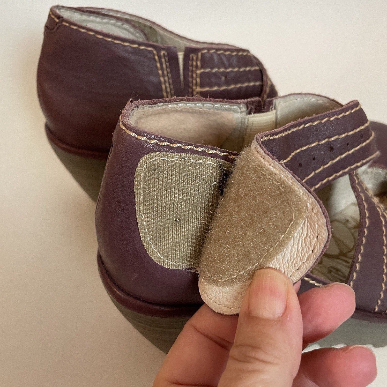 Fly London 39 Size 8.5 Yepe Wedge Pumps Shoes Dusty Plum Purple Leather