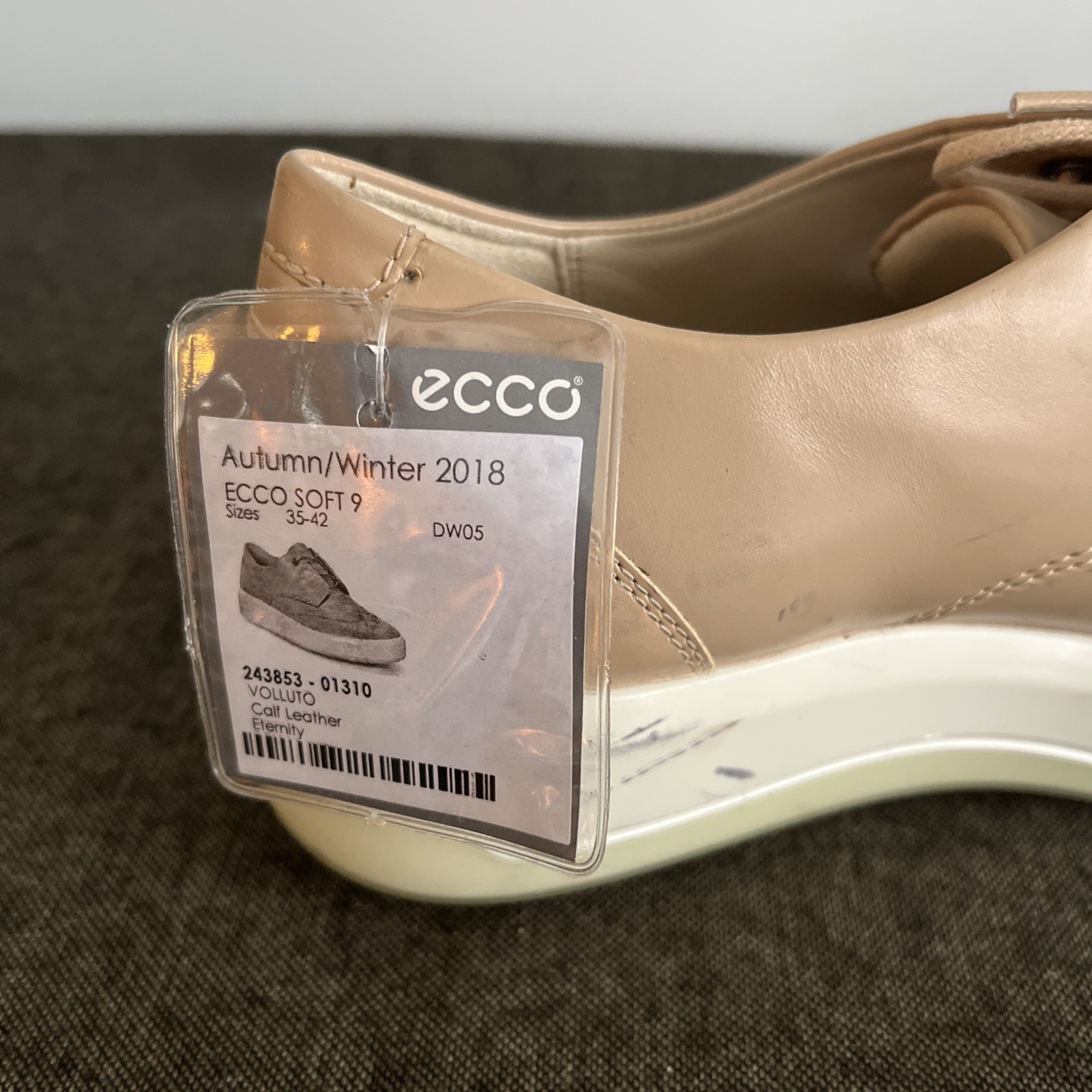 Ecco Women’s Soft 9 Volluto Calf Leather Wingtip Sneaker • EU 37 (US 6-6.5)