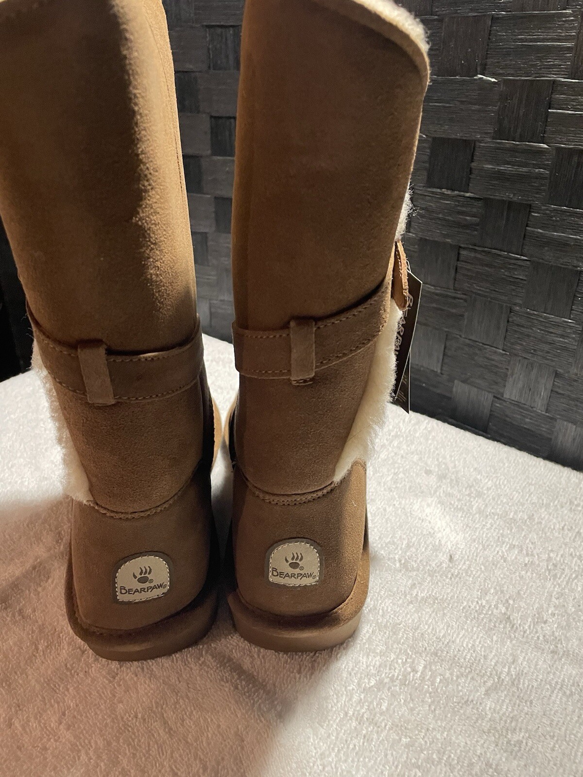 BEARPAW 608 W Emma Short Hickory Womens Casual BOOTS Size 9 M